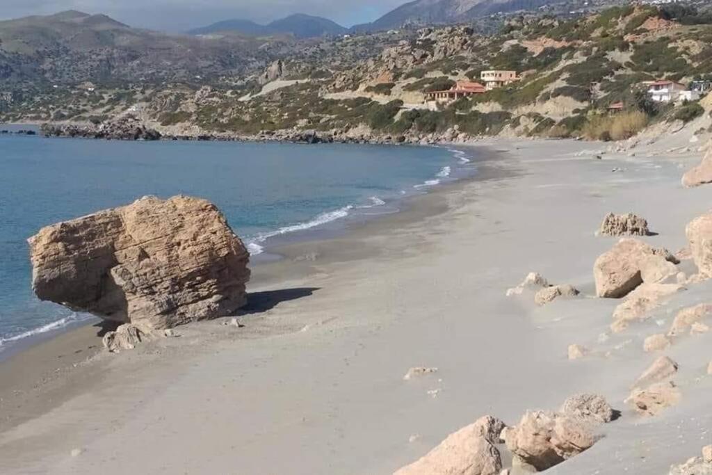 הוילה Kerames Chrysi'S Ocean View Retreat מראה חיצוני תמונה